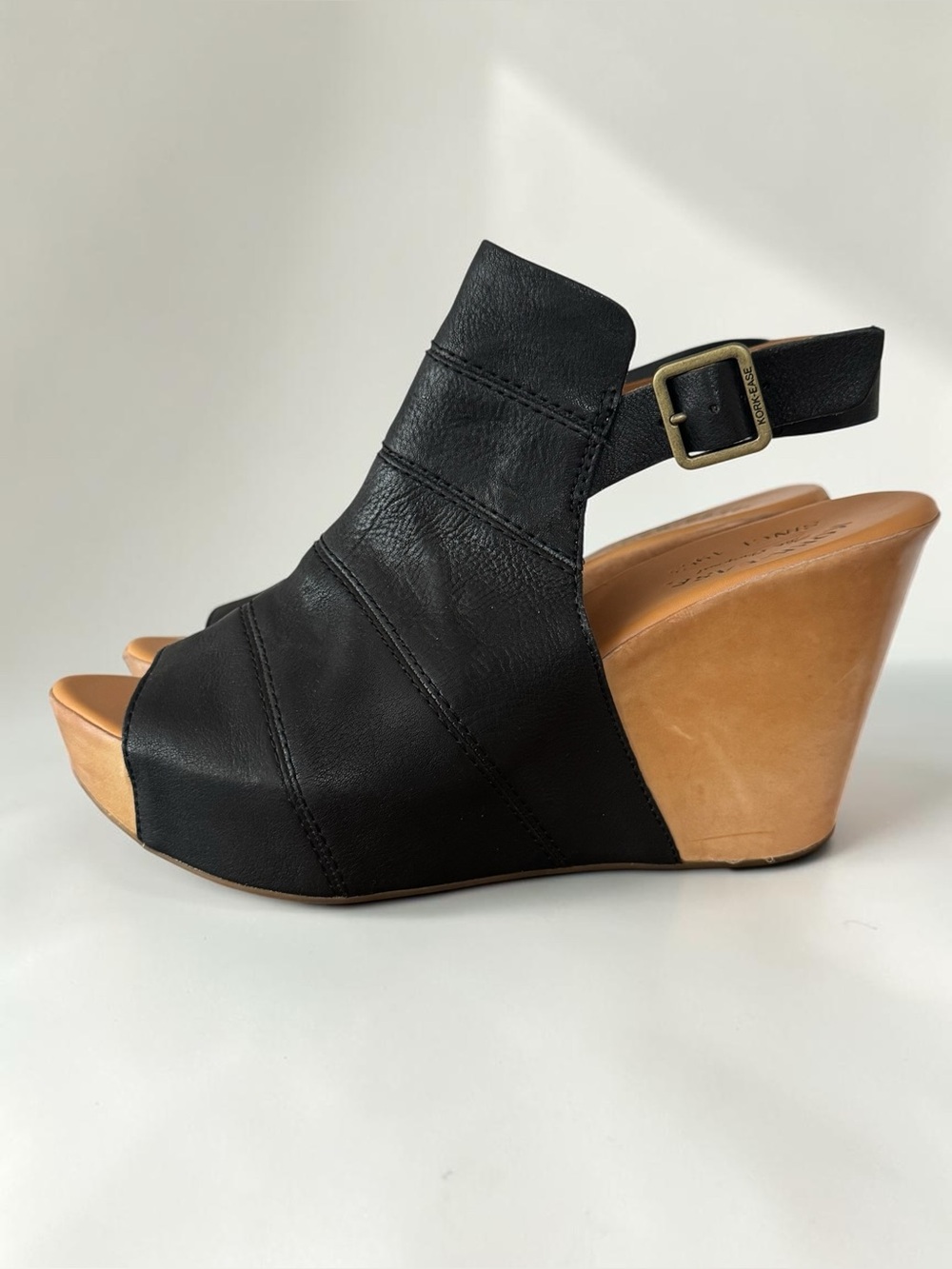 Kork-Ease Bergen Black Leather Wedge Sandals in Excellent Condition